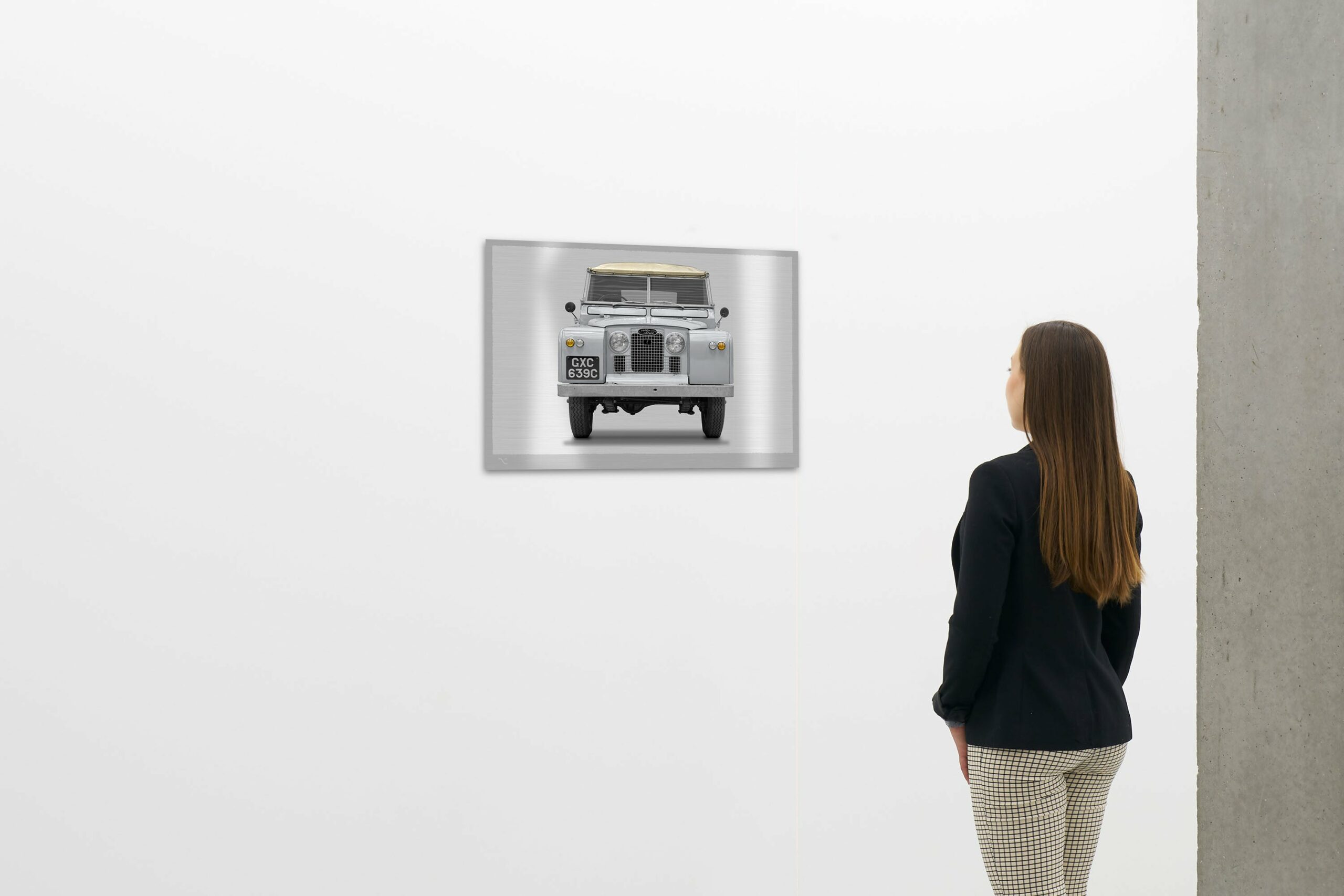 Land Rover Series 2a - 85cm Half Tone Flat Bed Print - Front View